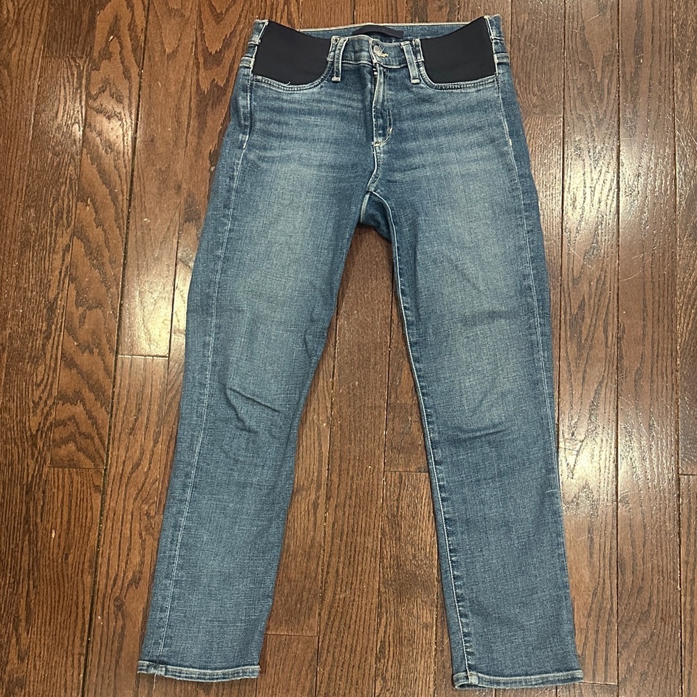 Medium wash straight-leg maternity jeans